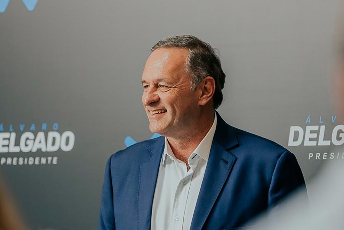 Álvaro Delgado, precandidato. 