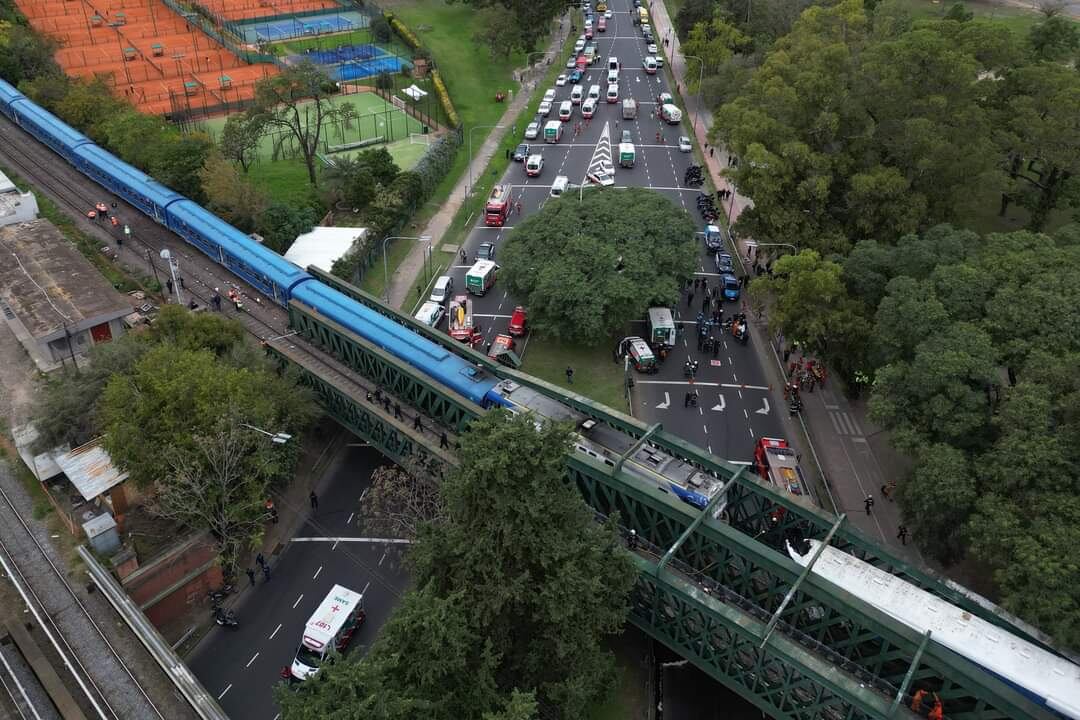 Este viernes por la mañana, el barrio de Palermo se vio sacudido por un impactante accidente ferroviario