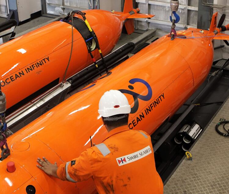 La empresa fue contratada para trabajar 60 días en la búsqueda del submarino.