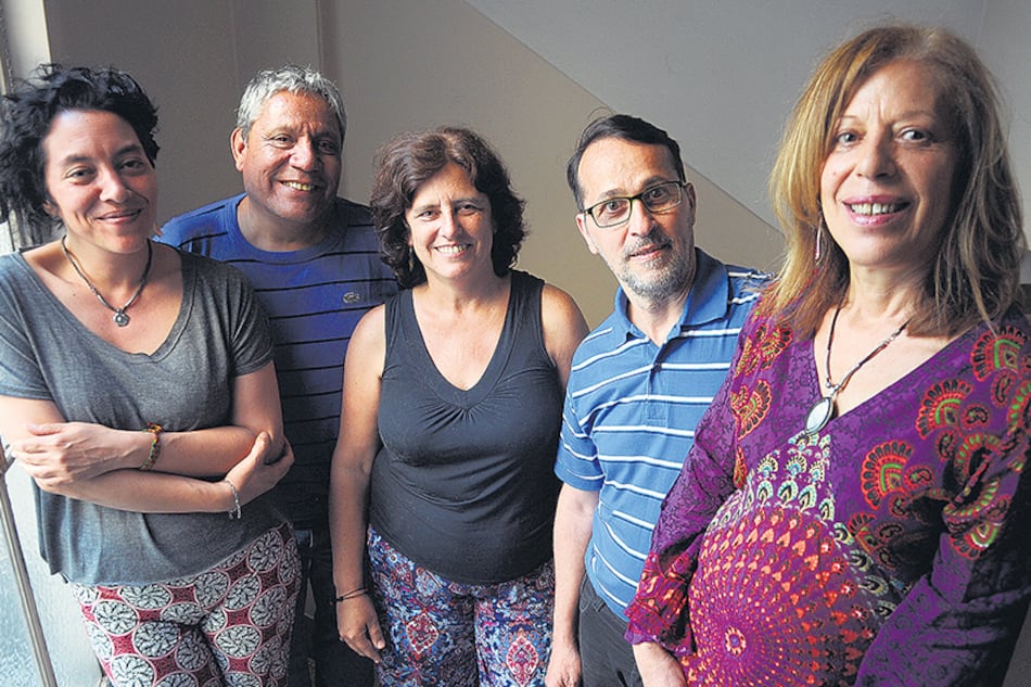 Maria Vázquez, Chicho Chávez, Claudia Cesaroni, Pitu Sposato y Marta Rosín.