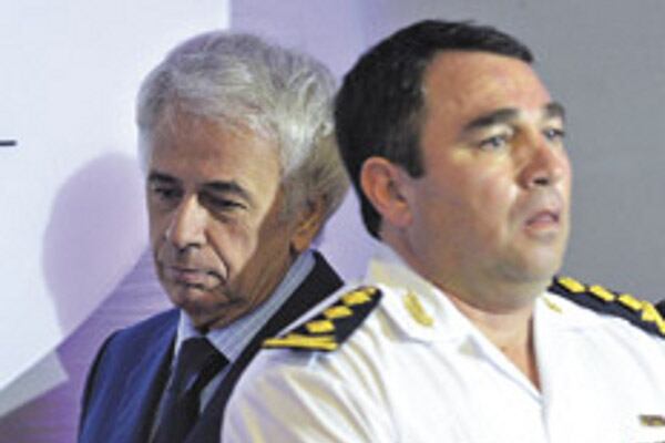 El ex gobernador De la Sota junto a su ex jefe de la policía provincial.