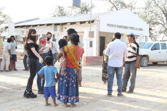 El puesto sanitario de Pozo La China, en una visita de la ministra de Desarrollo Social, Verónica Figueroa, en 2020. 