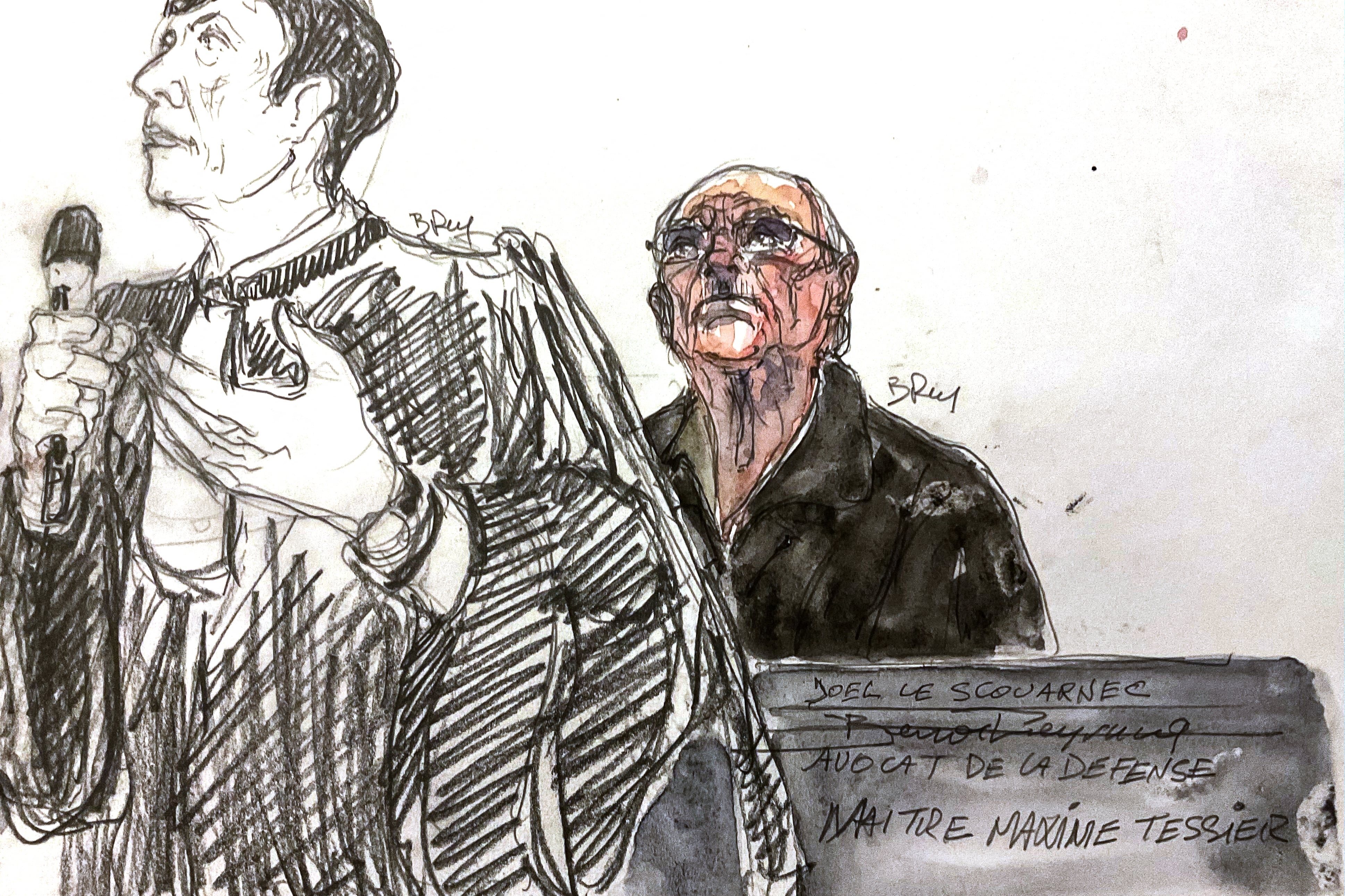 Uno de los abogados de la defensa alega ante el tribunal.