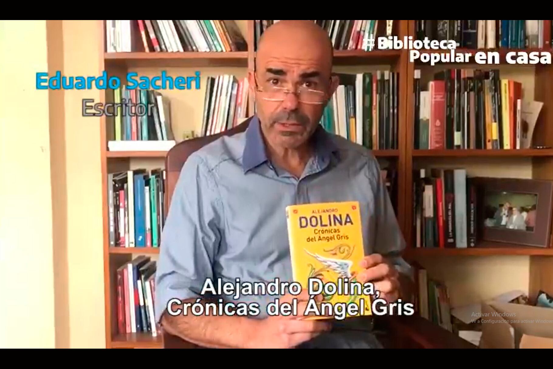 Eduardo Sacheri recomienda a Alejandro Dolina.
