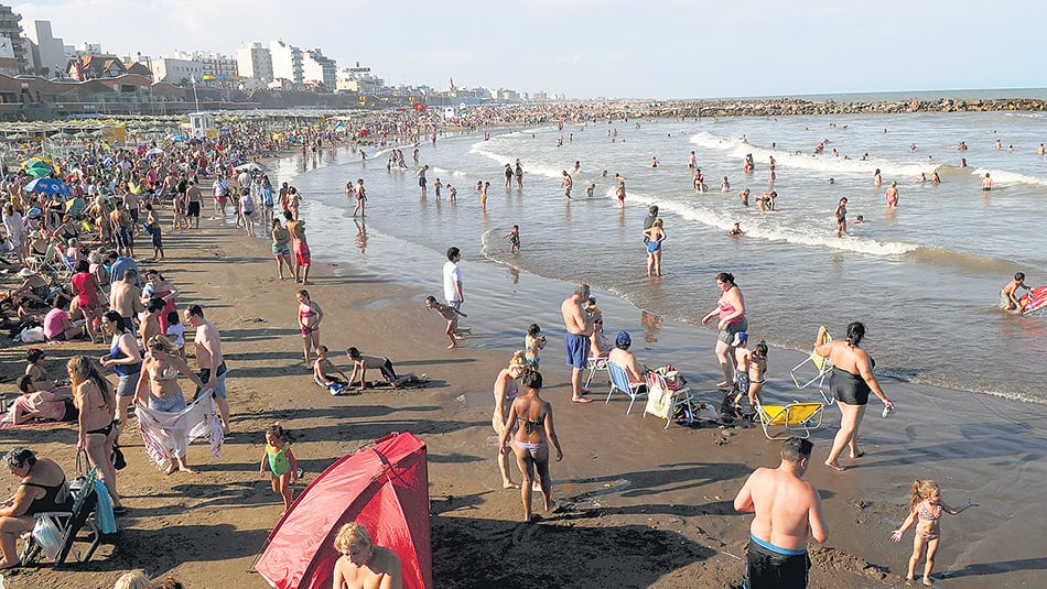 La suba de combustibles tiene fuerte incidencia en la canasta.