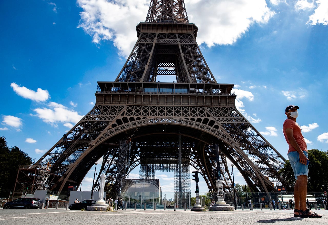 Evacuaron la Torre Eiffel por una amenaza de bomba – Página|12