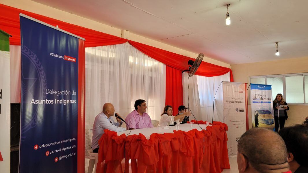 El lanzamiento de las becas, en Tartagal. 