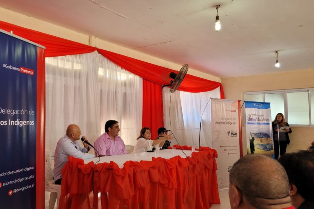El lanzamiento de las becas, en Tartagal.