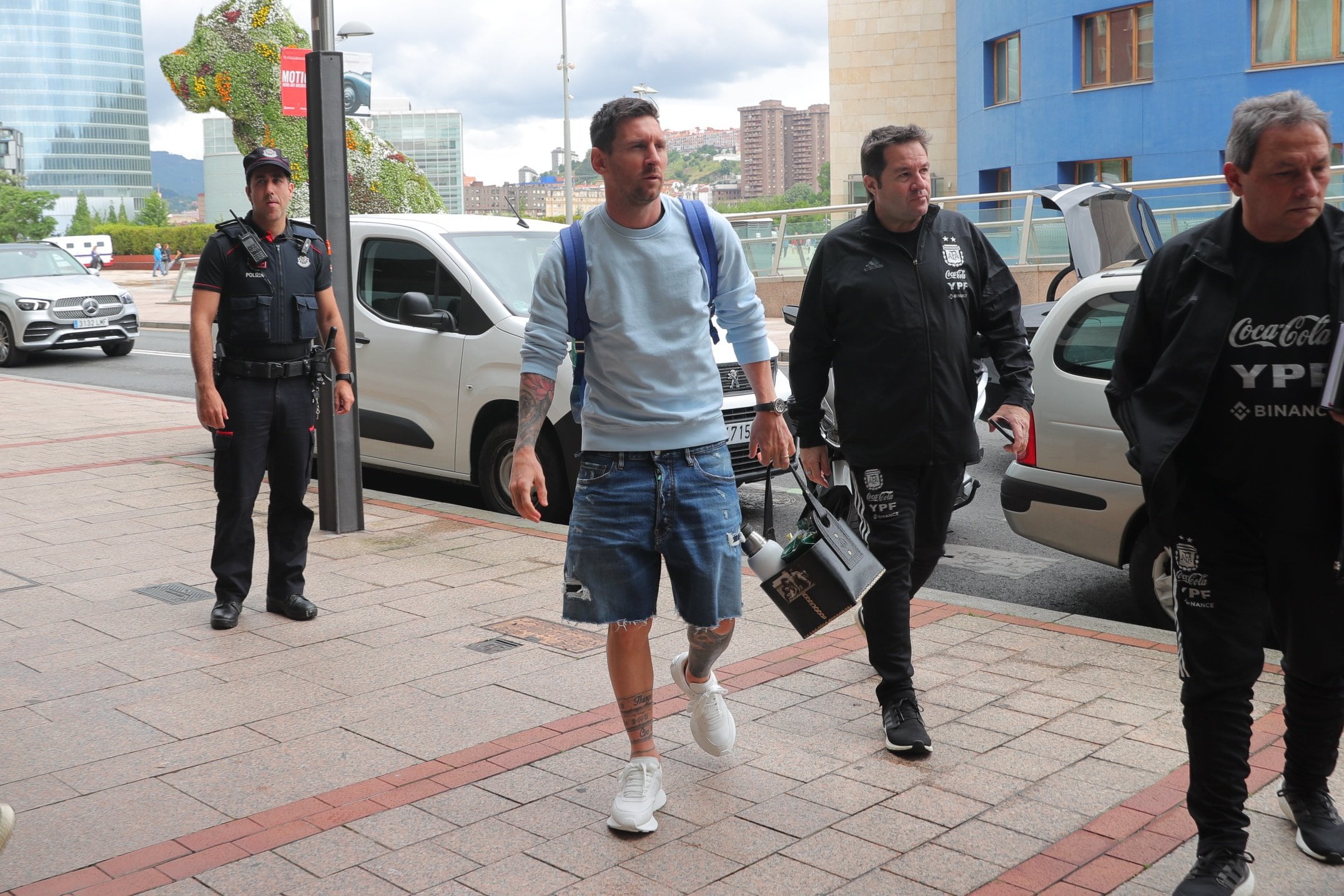Messi en Bilbao, equipo de mate en mano