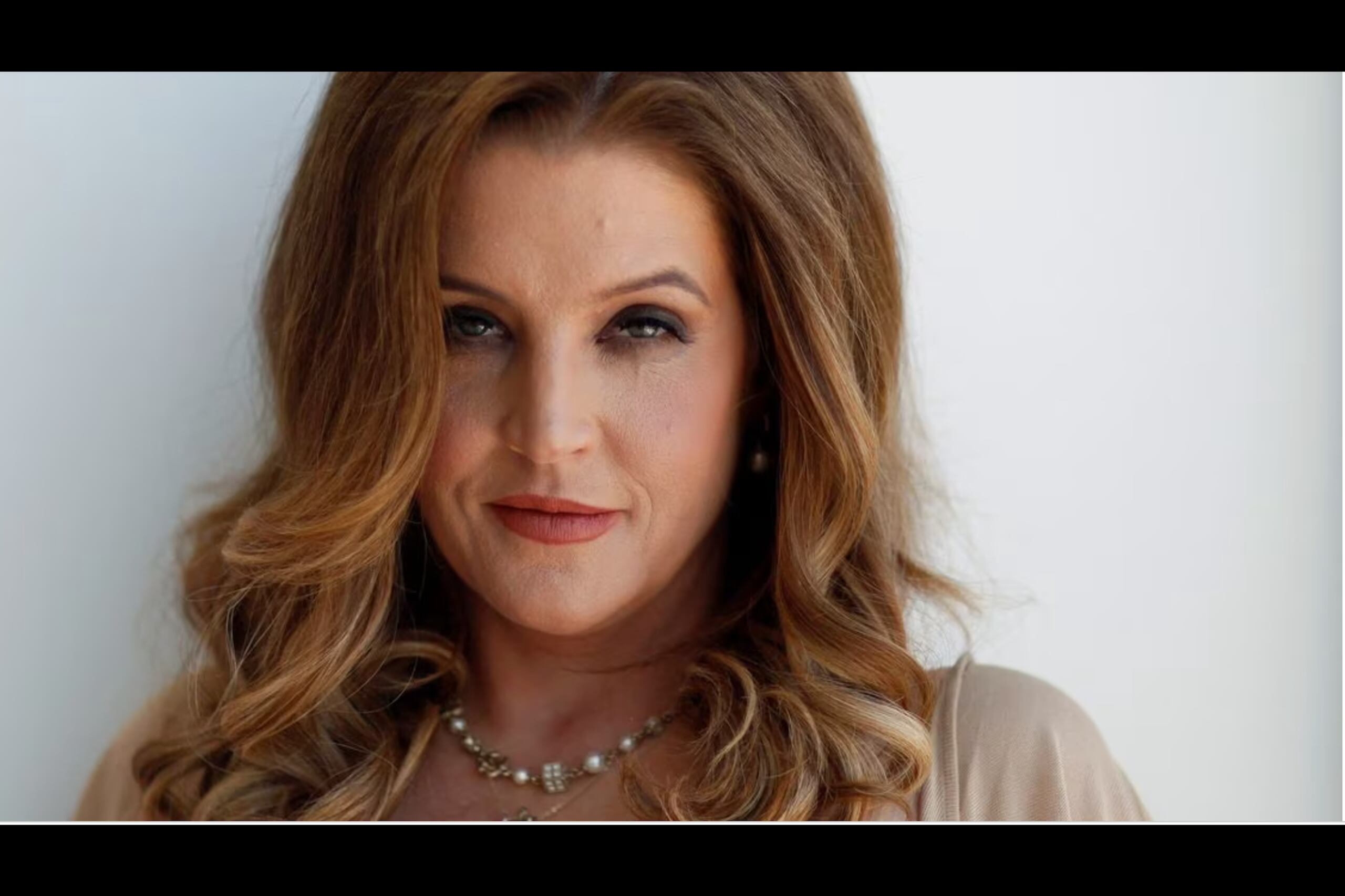 Tras el suicidio de su hijo, Lisa Marie publicó en 2022 un ensayo sobre el duelo