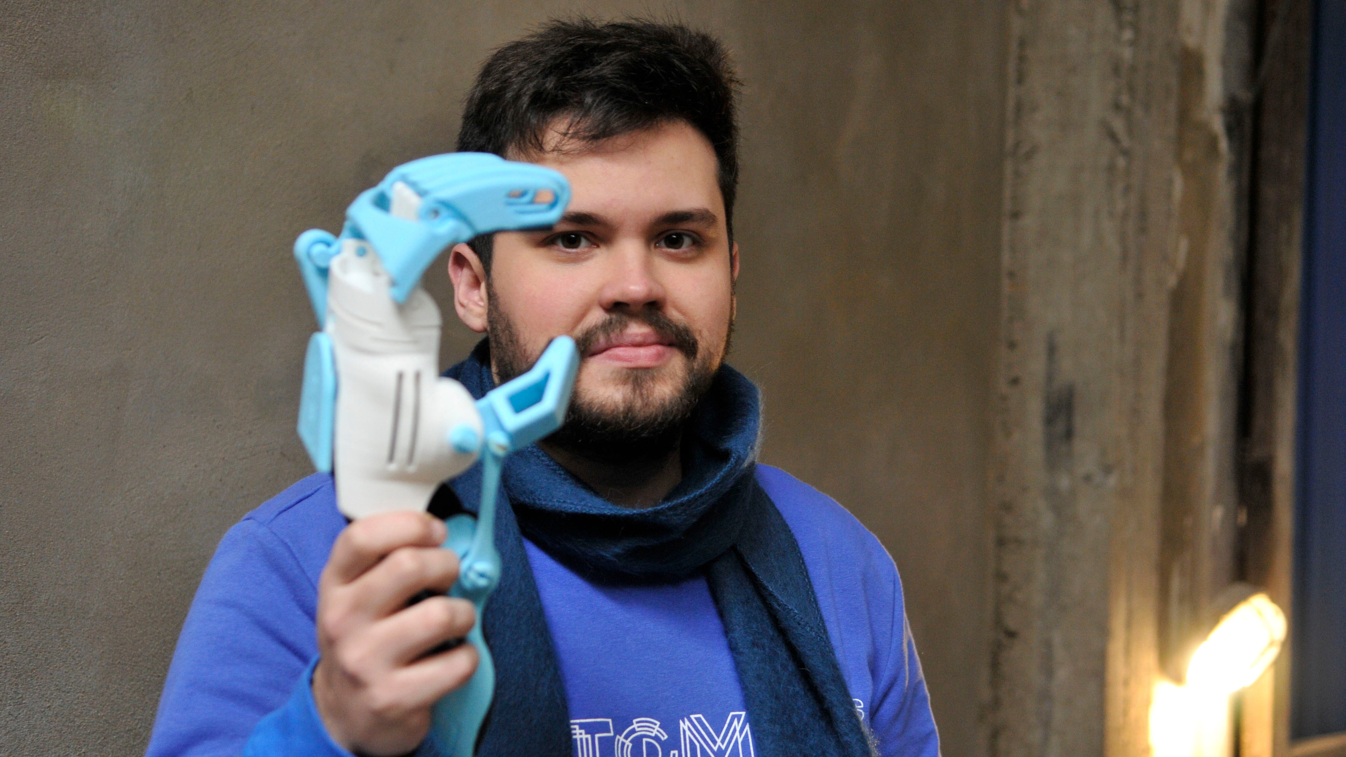 Gino Tubaro, inventor de prótesis.