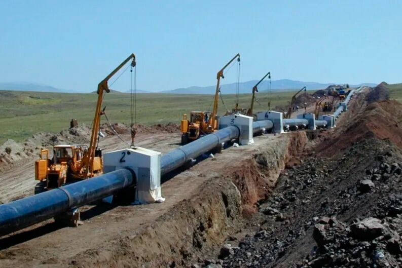 Una de las obras consiste en revertir el sentido del gasoducto del Norte.