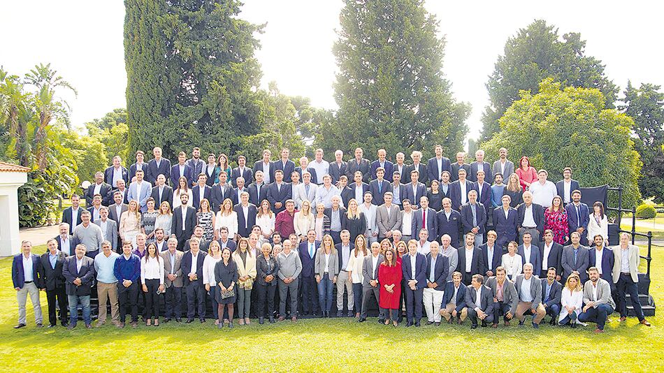 Macri y Vidal se reunieron ayer con los candidatos a intendentes.