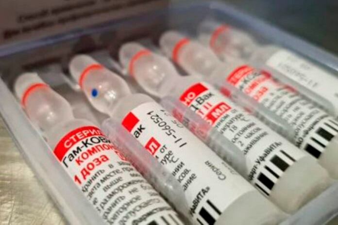 En los próximos días llegarán al país 1.000 litros de la sustancia activa de la vacuna Sputnik V para terminar 1.700.000 dosis 2 en el Laboratorio Richmond.