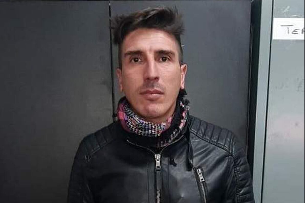 Carlos Arano dirige a la Quinta División de Racing.