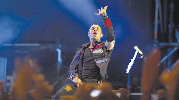 “Es importante tener figuras para ridiculizar, y no me importa ser una de ellas”, dice Chris Martin.