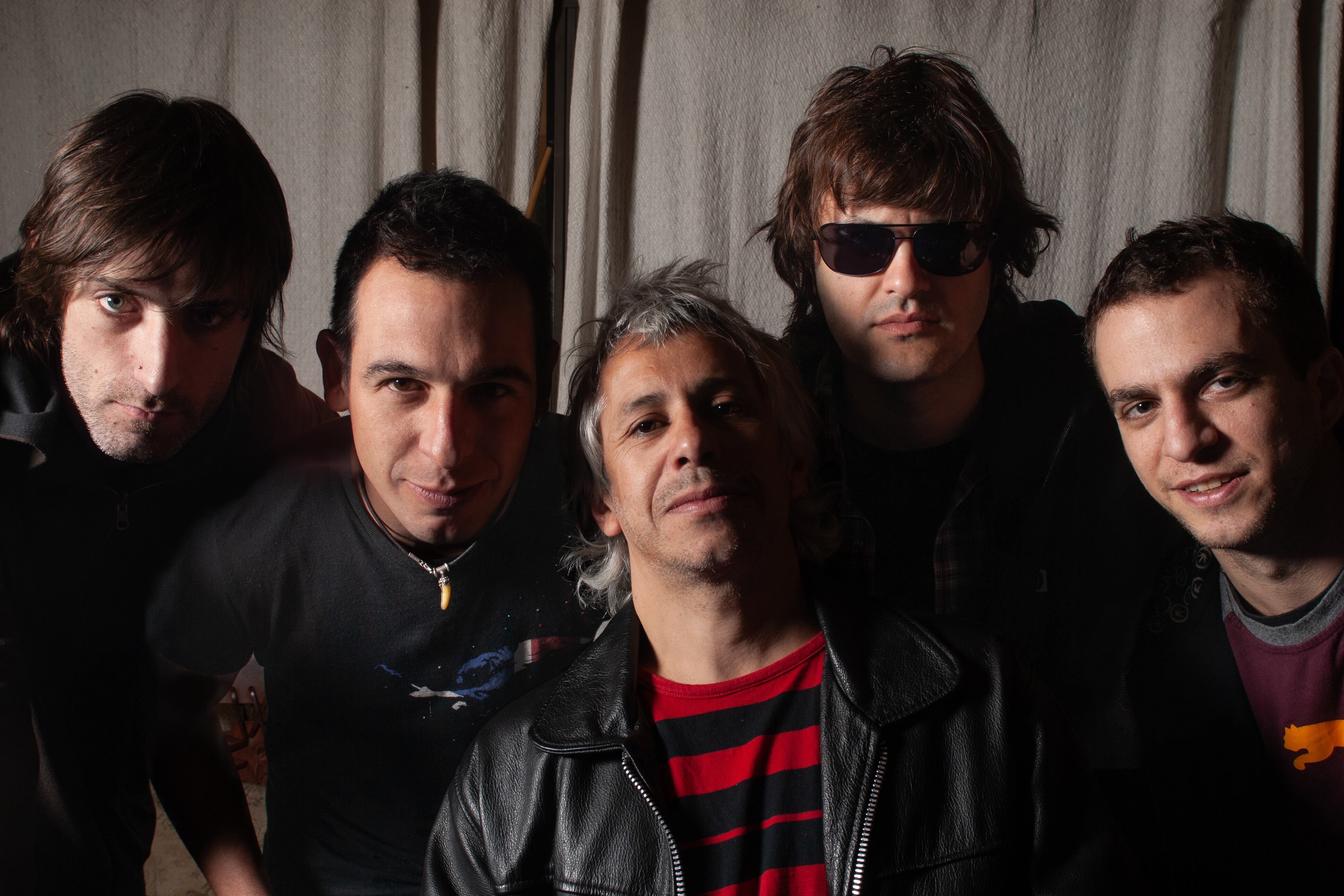 Foto de archivo del NO, año 2007. Tavo (a la derecha) falleció en 2011, por lo que la banda ya no podrá volver con esa formación