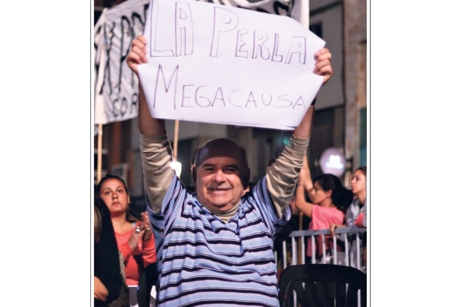 Cecilio Salguero es peronista y tiene 72 años.