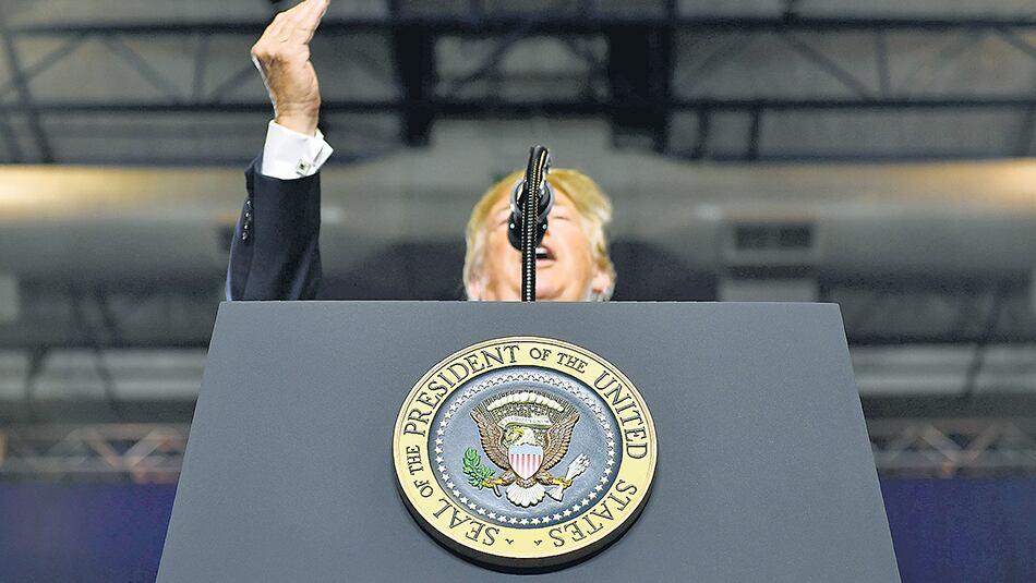 A partir de hoy entran en vigor las sanciones anunciadas por Trump.