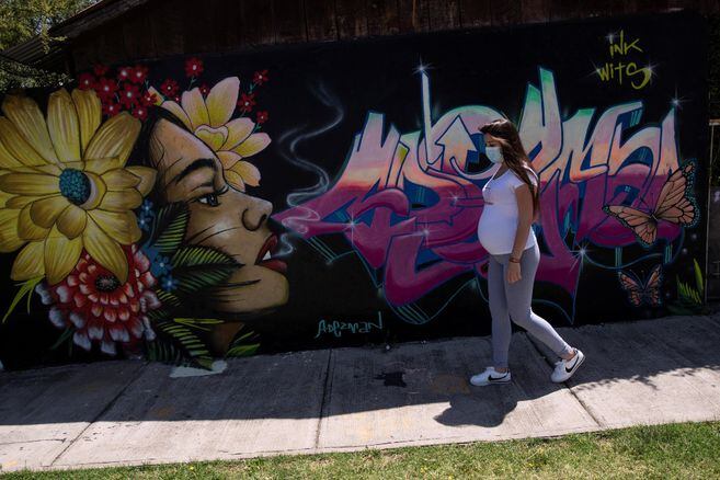 Pese a que en Chile el veto total contra el aborto fue levantado en 2017, cada vez más organizaciones reclaman que se despenalice de manera completa.