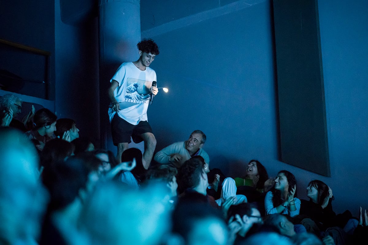 El actor lleva su unipersonal Yo también me llamo Hokusai a la Sala Argentina, con funciones el sábado 27 y el domingo 28/4 a las 20