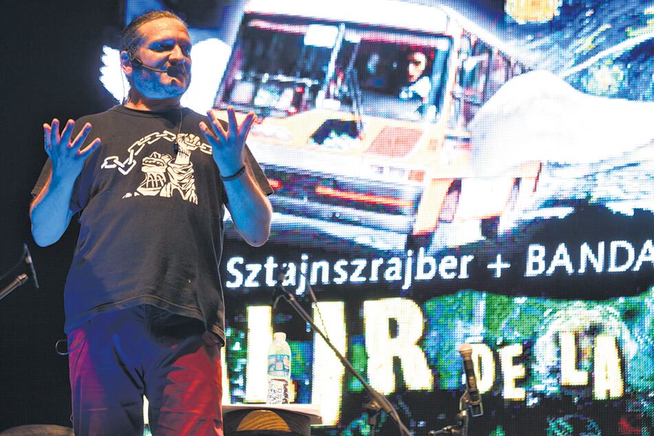 Darío Sztajnszrajber propuso un diálogo abierto entre temas filosóficos y canciones.