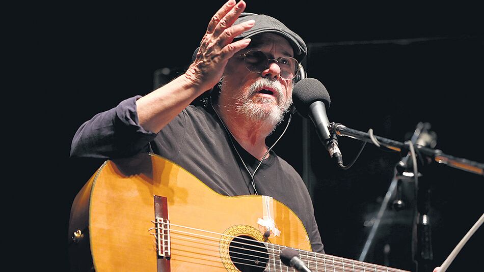 Silvio recibió una ovación tras otra, en un concierto plagado de emociones.