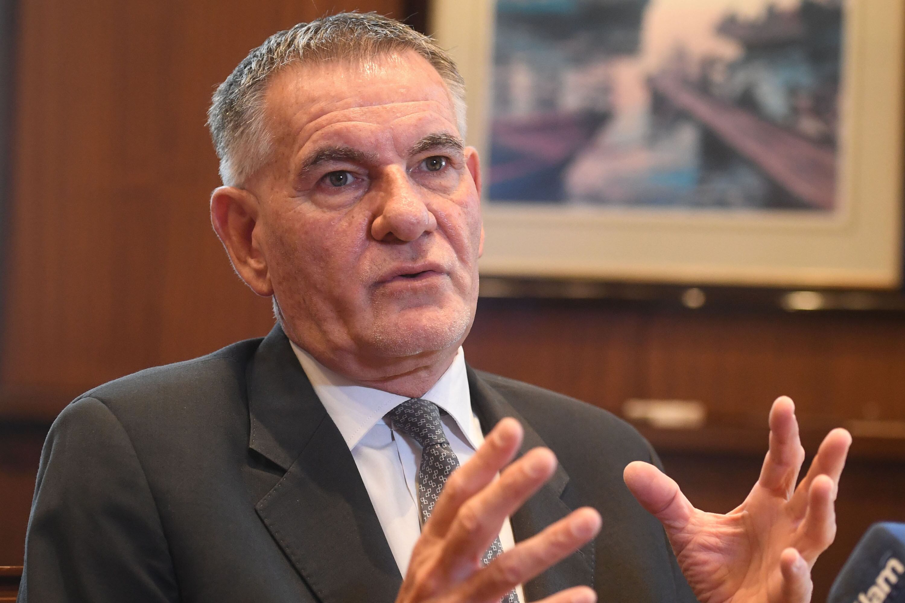 Carlos Castagneto, titular de la AFIP, informó a las cámaras empresarias los cambios tributarios.