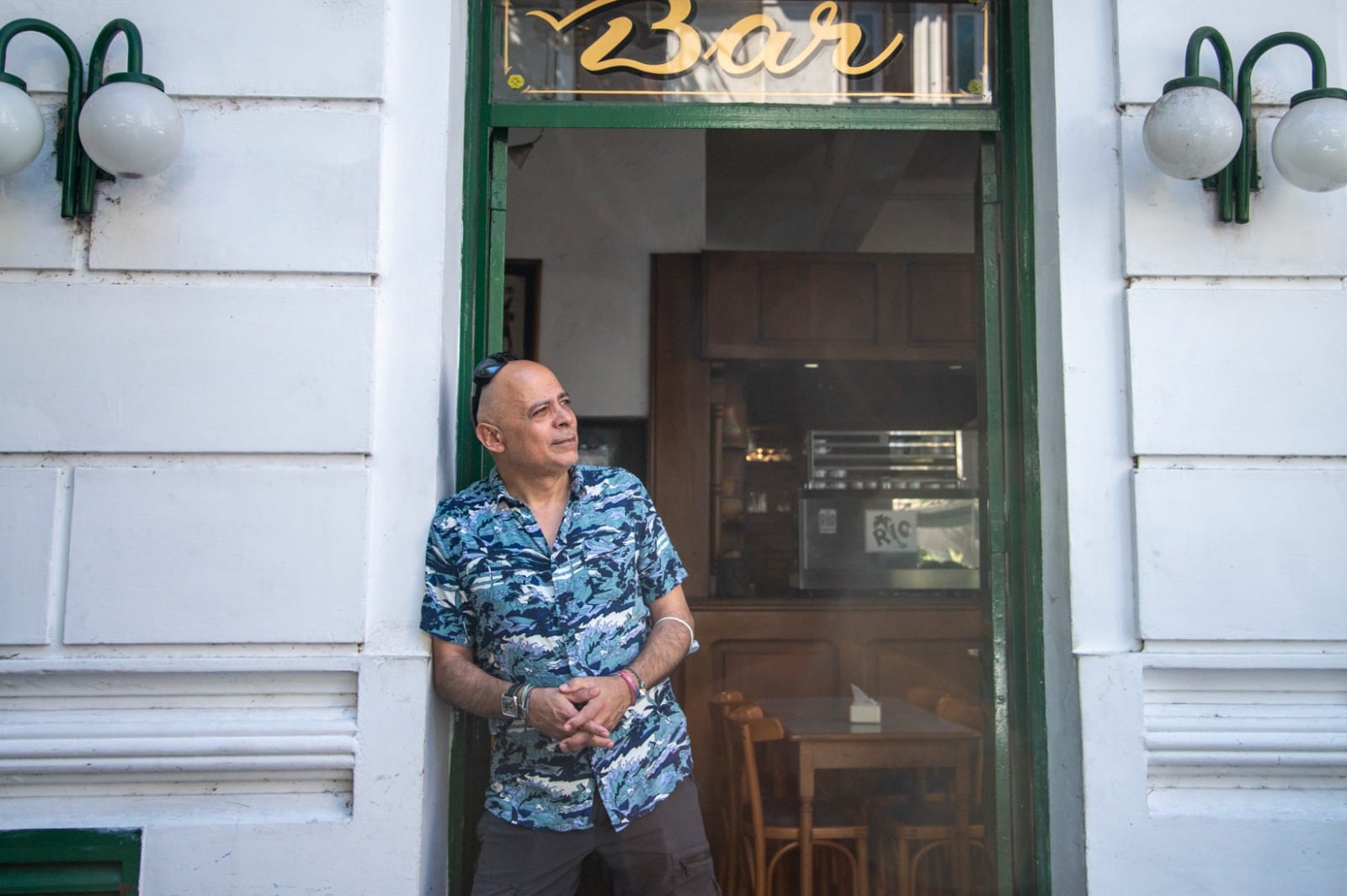 "En casa se cantaban los tangos a ritmo de murga. Era parte de nuestro entorno, de nuestra cultura, como el fútbol."
