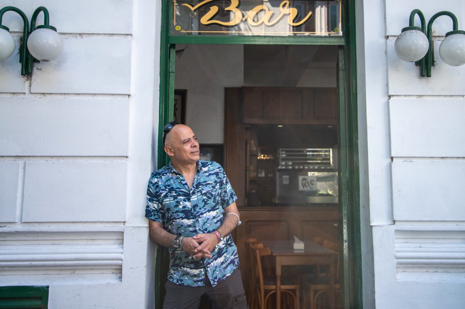 "En casa se cantaban los tangos a ritmo de murga. Era parte de nuestro entorno, de nuestra cultura, como el fútbol."
