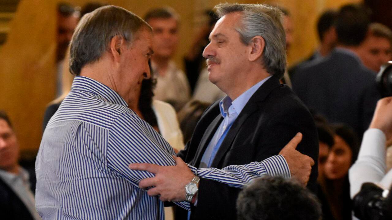 Schiaretti y Fernández en el homenaje a De la Sota a un año de su muerte.