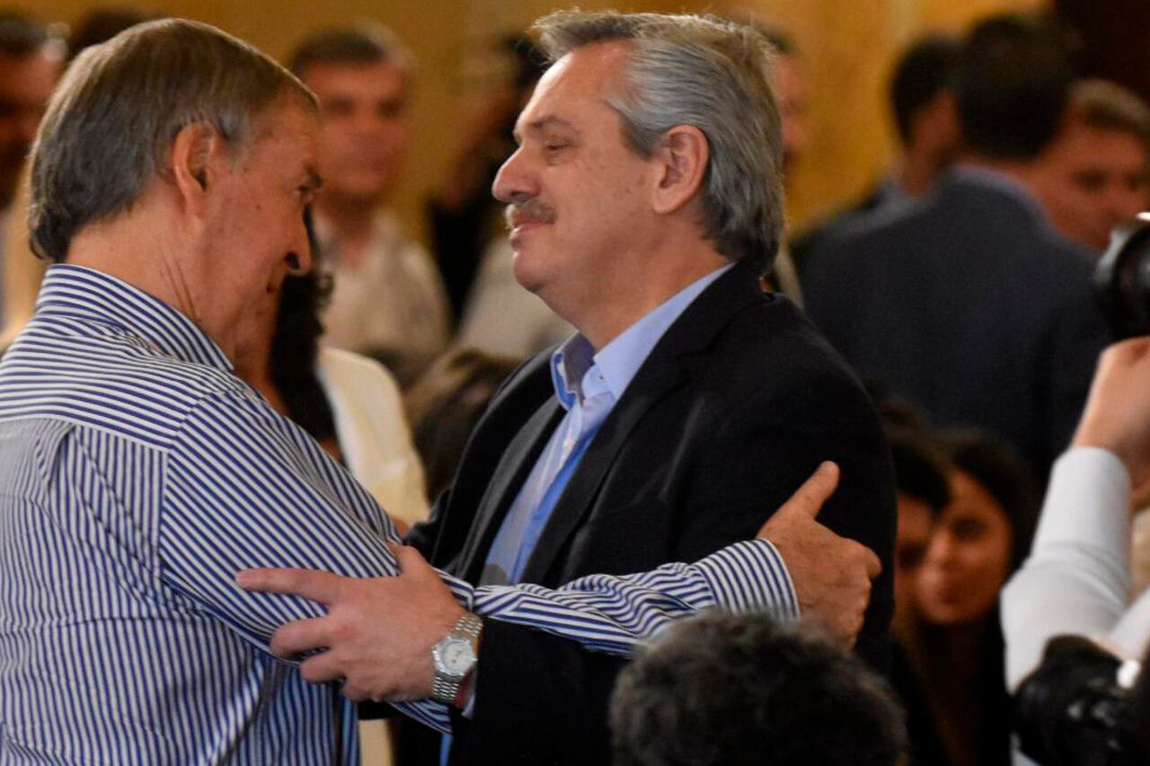 Schiaretti y Fernández en el homenaje a De la Sota a un año de su muerte.