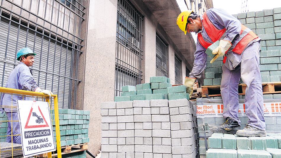 La construcción emplea actualmente a unos 430 mil empleados jornalizados.
