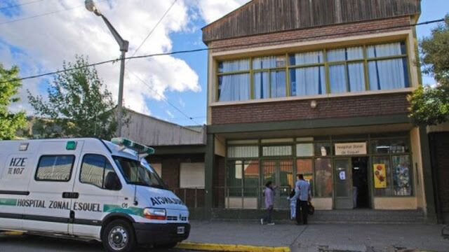 El Hospital de Esquel, donde se encuentran los dos nuevos afectados.