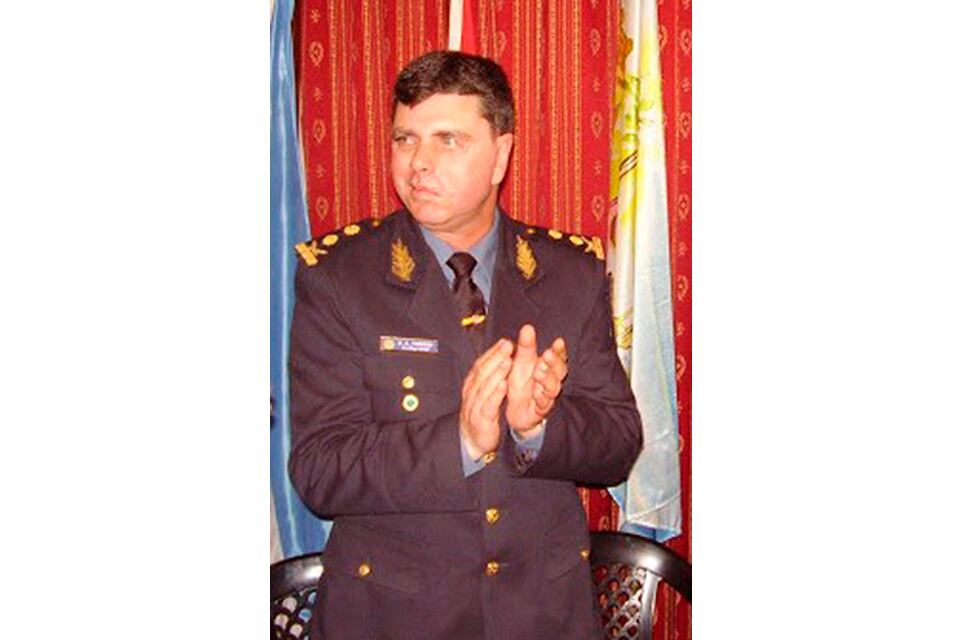 Torrisi, ex director de Policía brindaba auxilio al grupo.