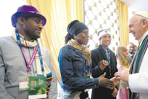 “Los pueblos indígenas son un grito viviente a favor de la esperanza” dijo el Papa.