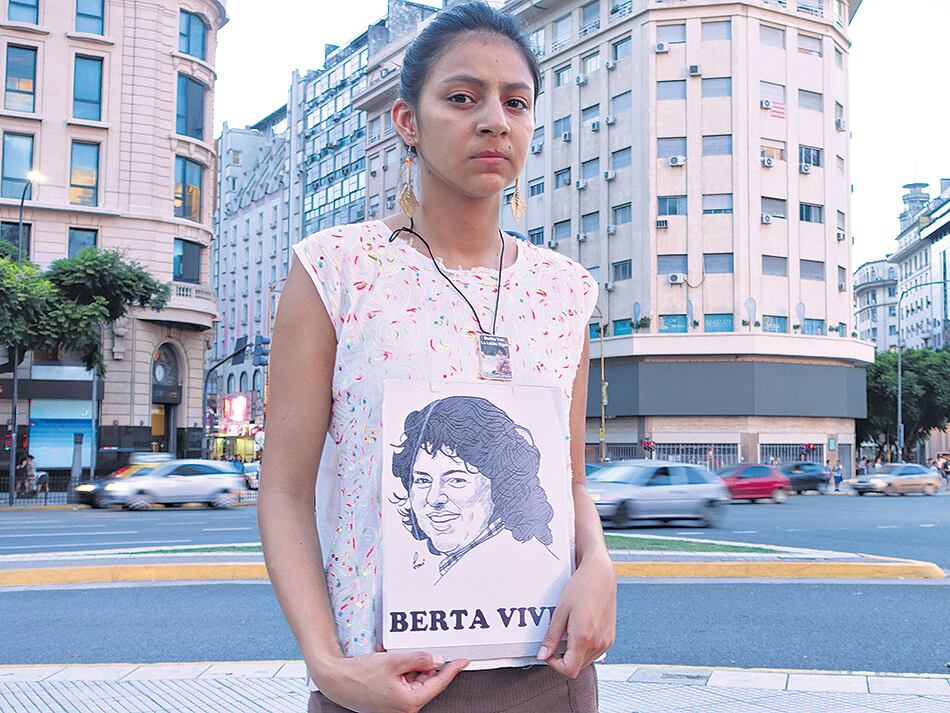 Laura Zuniga.