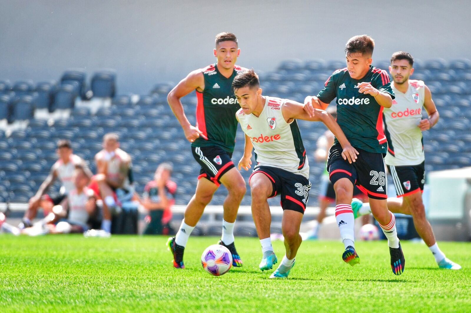 El Millonario trabajó en el Monumental de Núñez tras vencer a Lanús