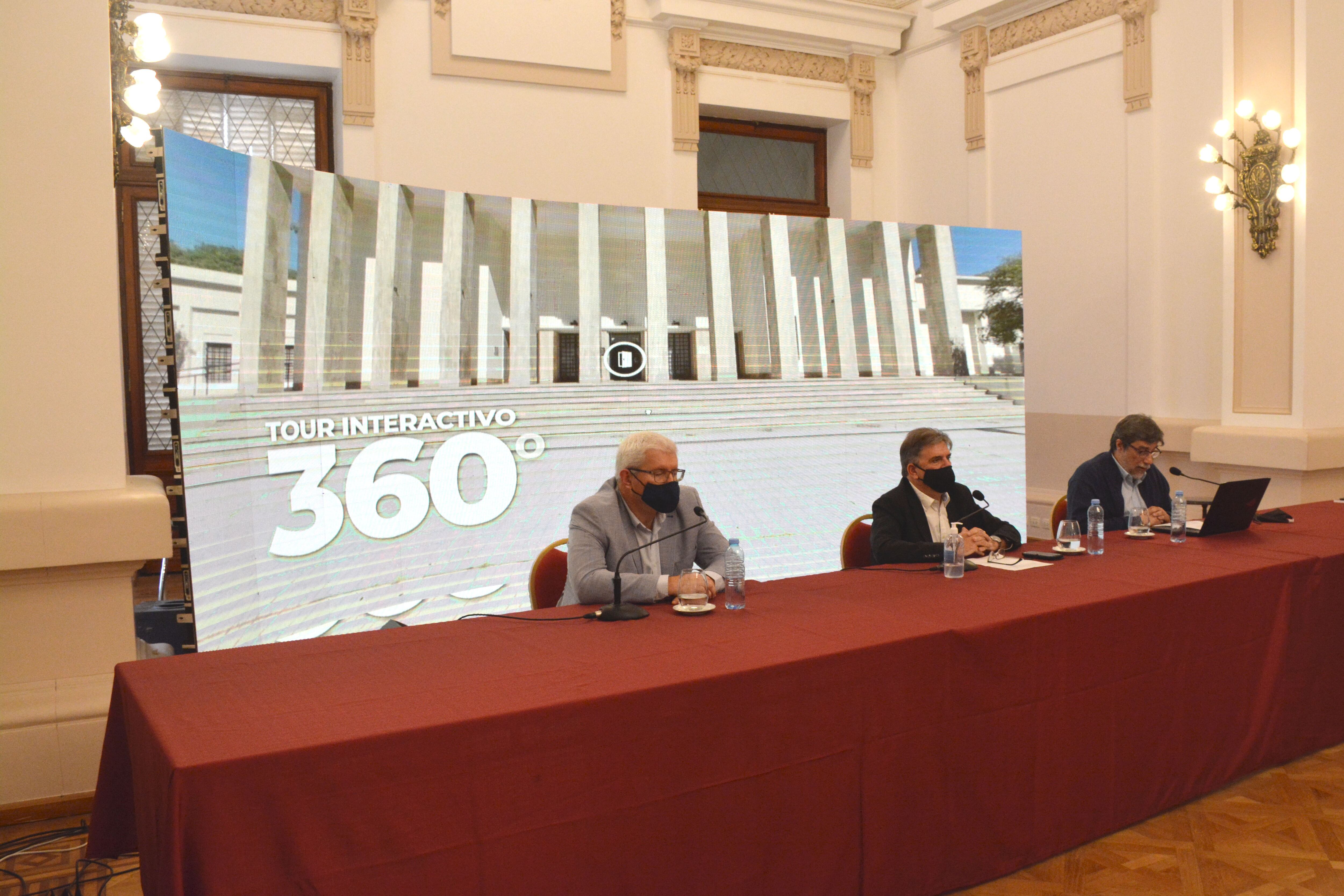 Llonch destacó el avance tecnológico que supone "Cultura 360"