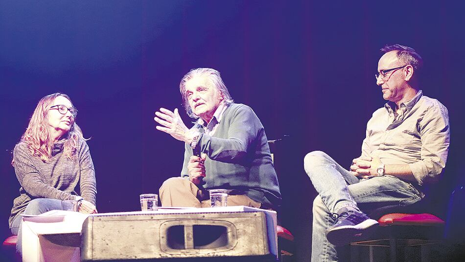 González y Del Valle hablaron en el auditorio del Sindicato de Luz y Fuerza.