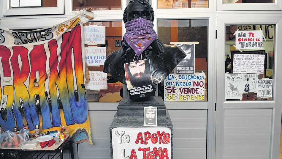 El año pasado hubo más de treinta colegios tomados contra la reforma del secundario.