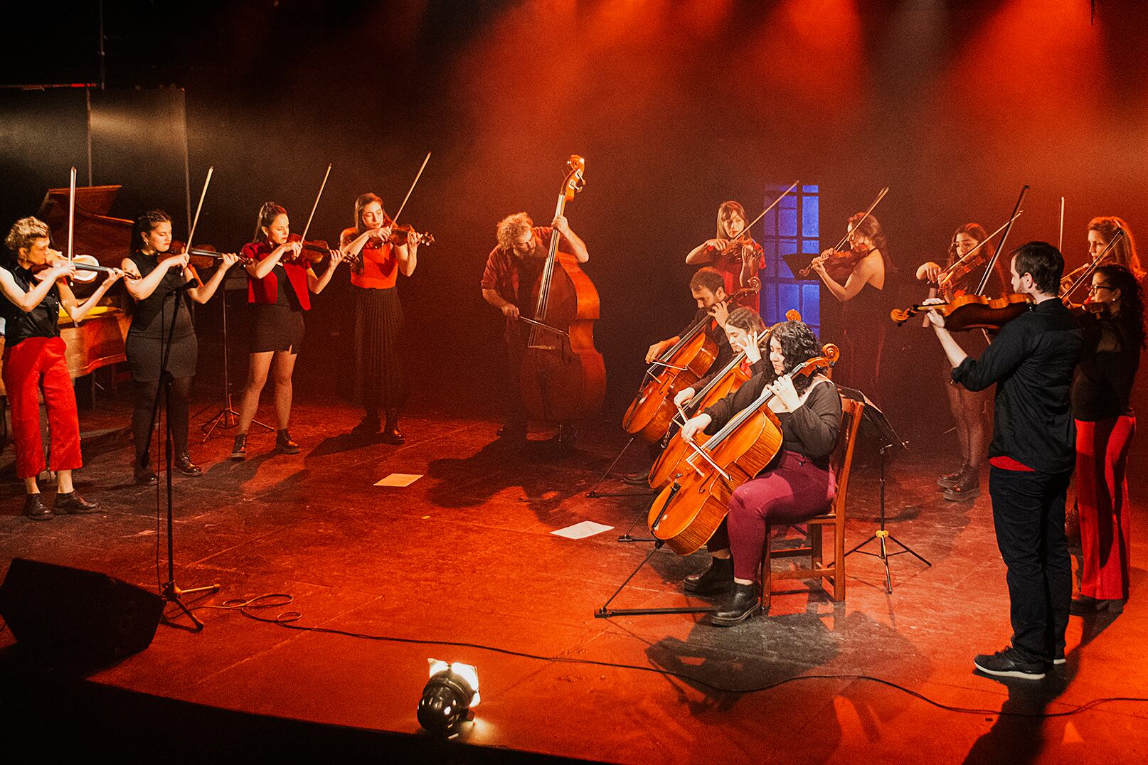 Cuerdas del Plata recorre sonidos bastante oscuros para el género y sus cuerdas 