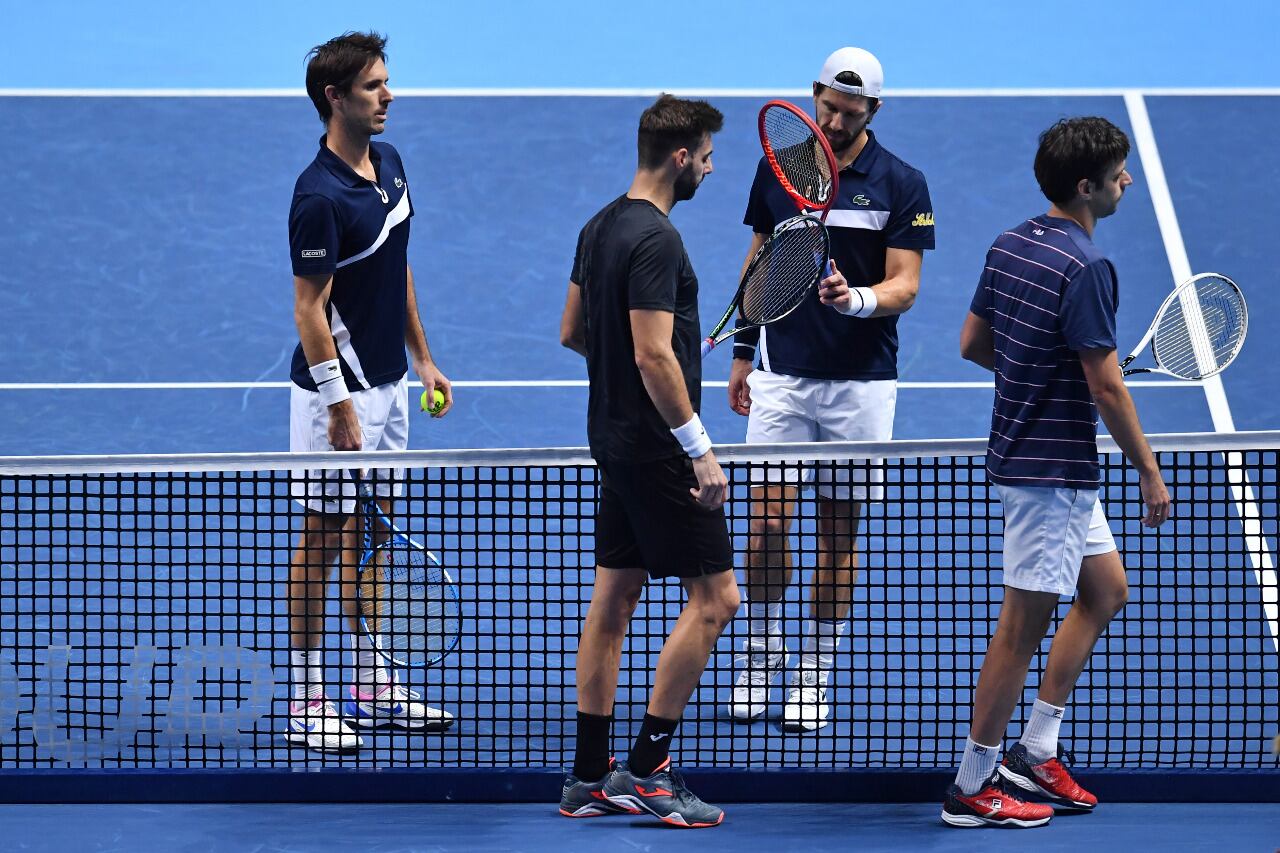 El saludo en la red tras el abandono de Marcel Granollers.
