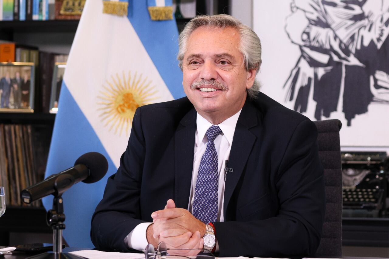 “La iniciativa Covax, aunque valiosa, es claramente insuficiente", aseguró Fernández.