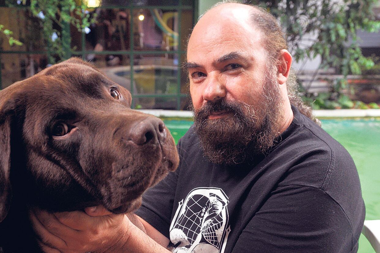 “Me gustan las historias que están basadas en la literatura”, subraya Schapces.