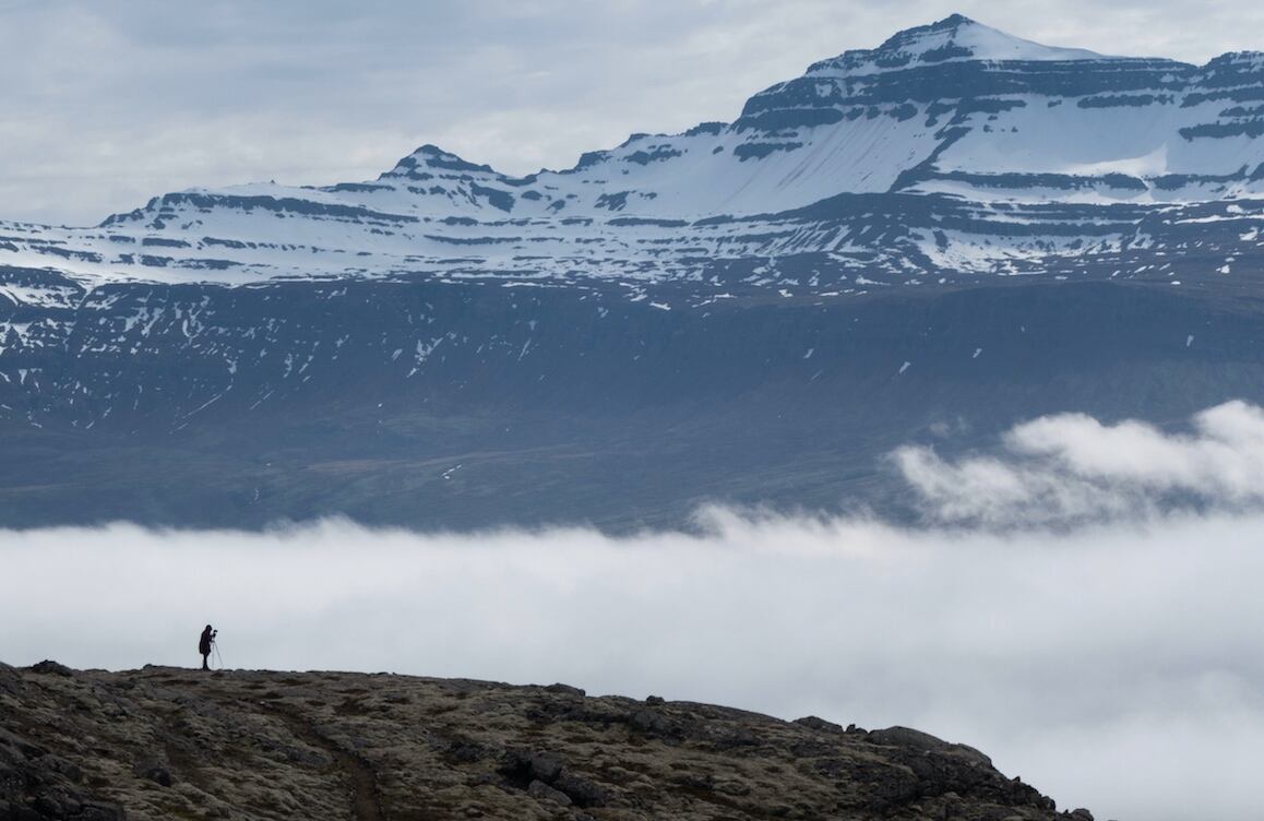Adriana Lestido grabando en Islandia