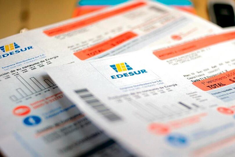 Edenor embolsó 2193 millones más de los correspondientes y Edesur 2027 millones.