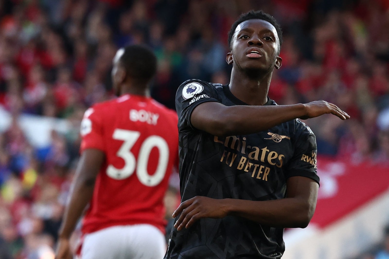 Arsenal perdió y le entregó en bandeja el título al Manchester City