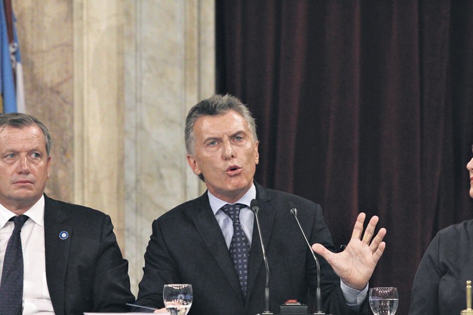 Macri abandonó el discurso de “unir a los argentinos” y busca profundizar “la grieta”.