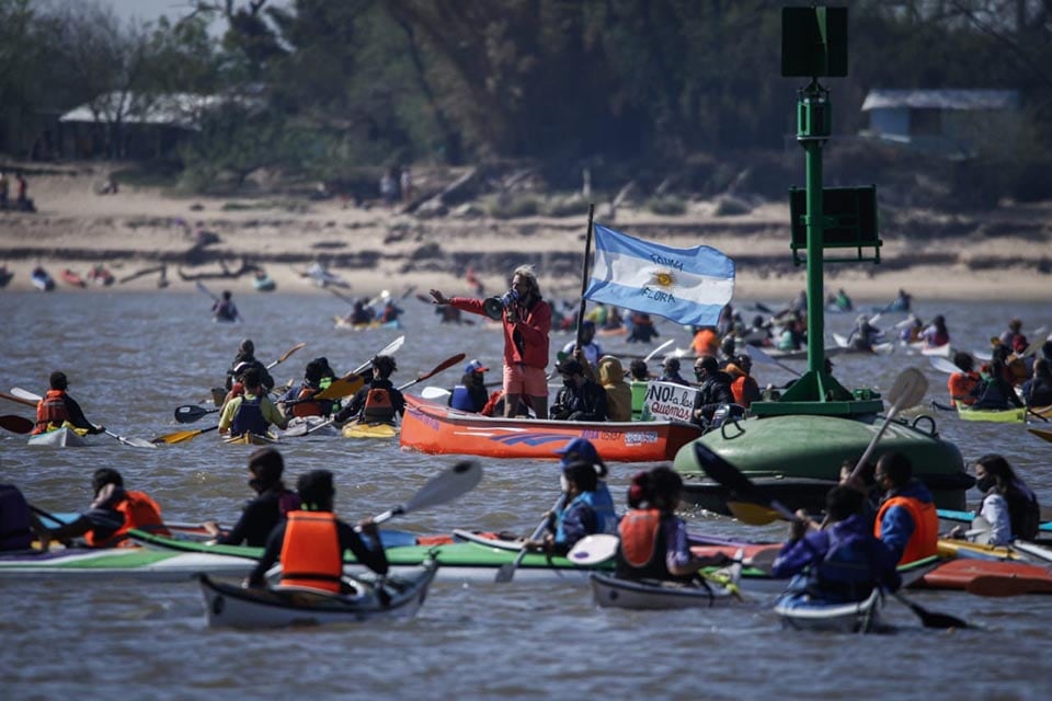 Una de las tantas movilizaciones de la Multisectorial para reclamar por los humedales.